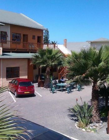 A la Mer Hotel