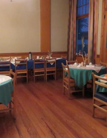 A la Mer Hotel