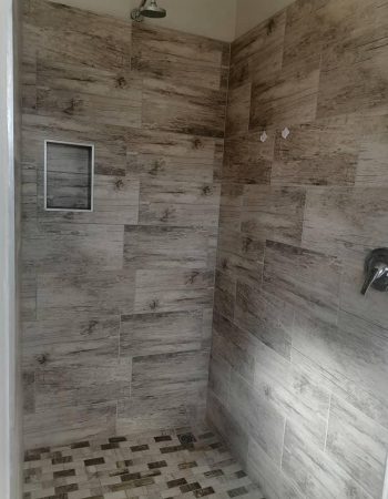 Anchors Lodging & Camping