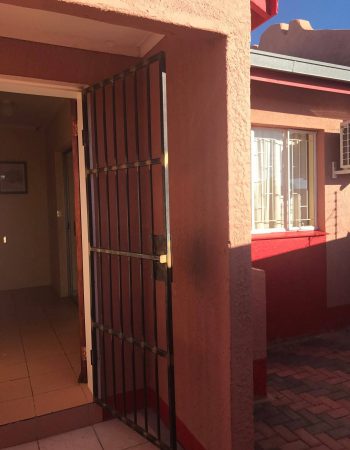 Nefcas Africa Guest House